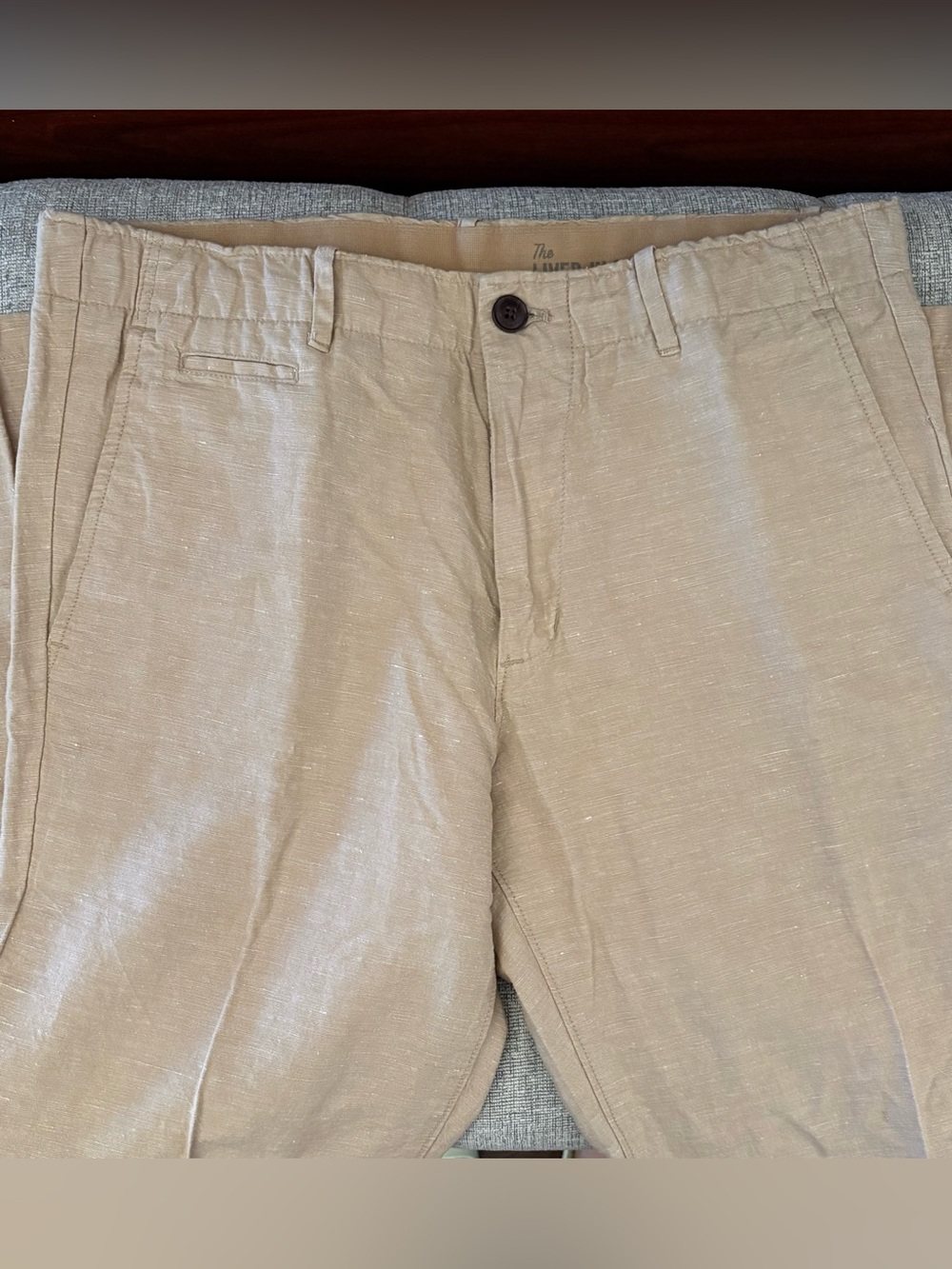 GAP Men's Khaki Flat-Front pants